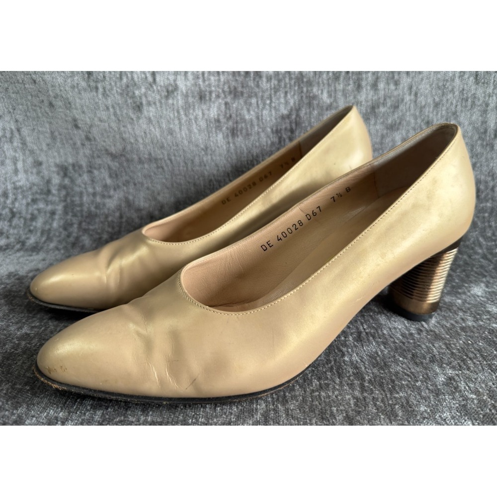Salvatore Ferragamo Gold‎ Leather Pumps Heel Italy Designer Shoes 7.5 B